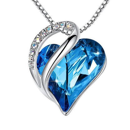 Dazzling Love: Sparkling Heart-Shaped Geometric Necklace for Radiant Elegance ✨💖